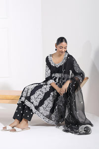 Mahnoor Anarkali Set