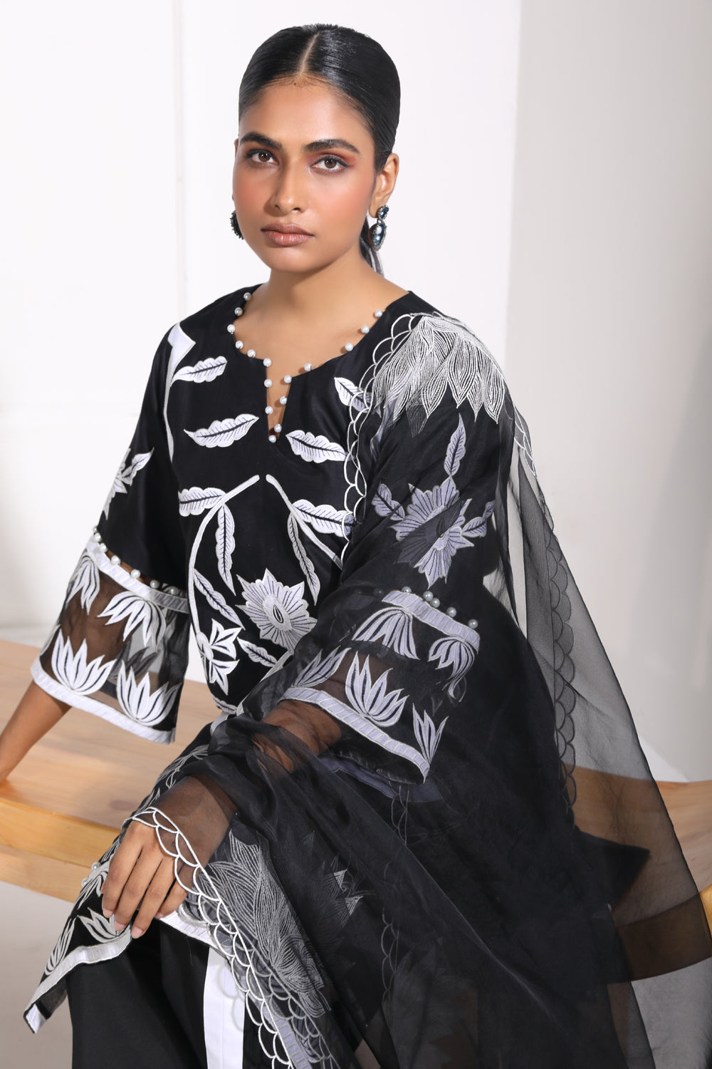 Munira Kurta Set