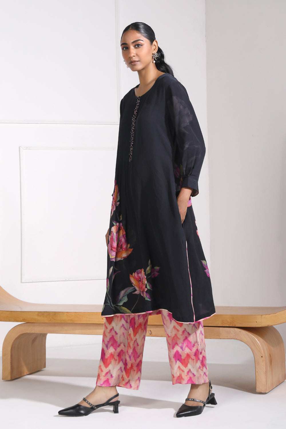 Reyah Kurta Set