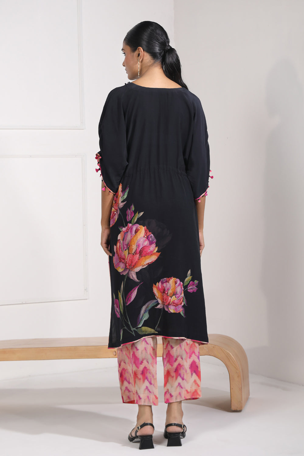 Gulfaam Kurta Set