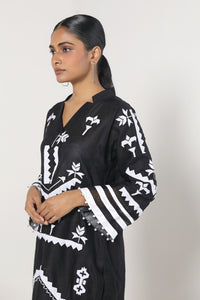 Nagma Phiran Kurta Set
