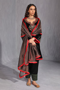 Zainab Kurta Set