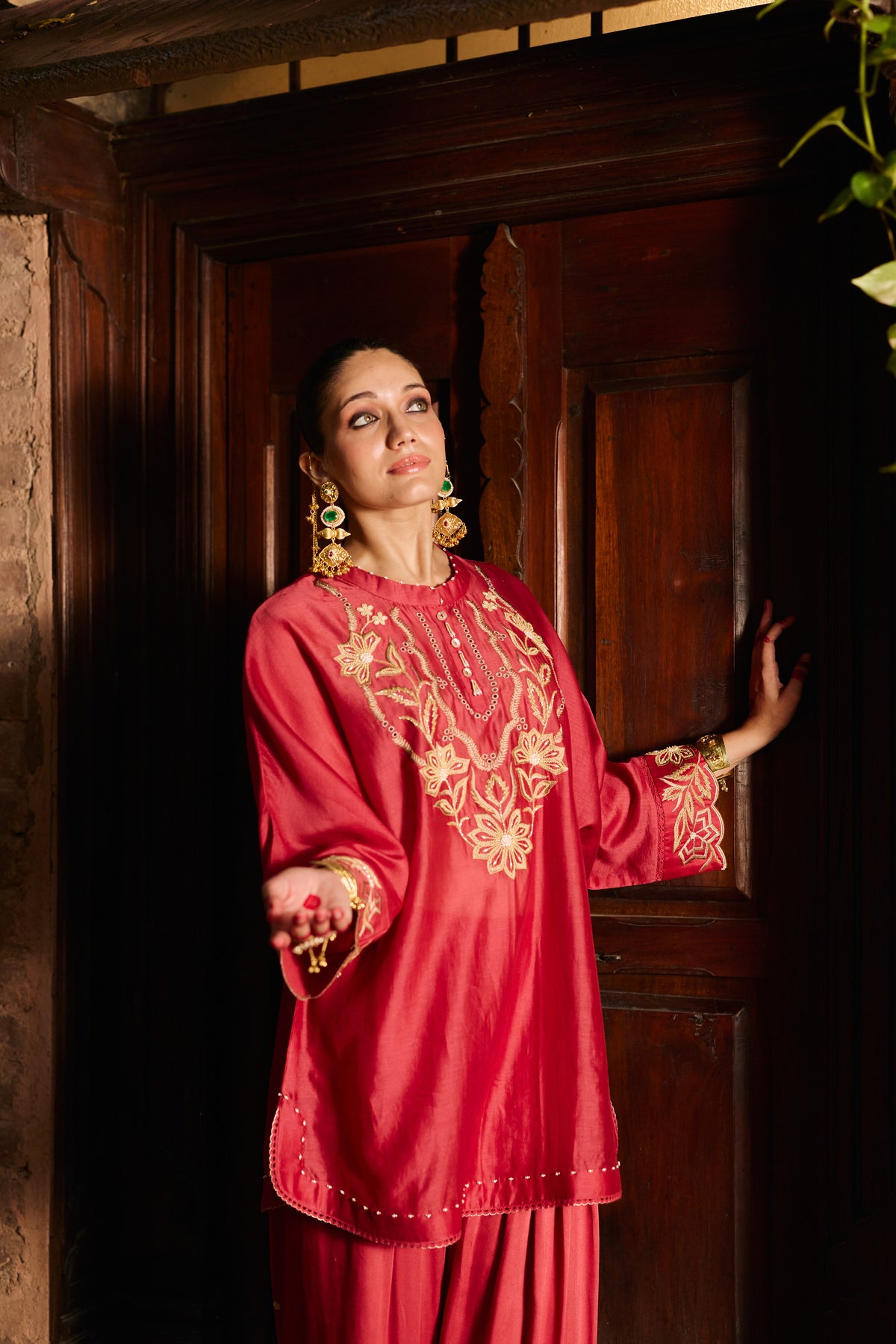 Riwa Poppy Red Co-ord with Farshi Salwar