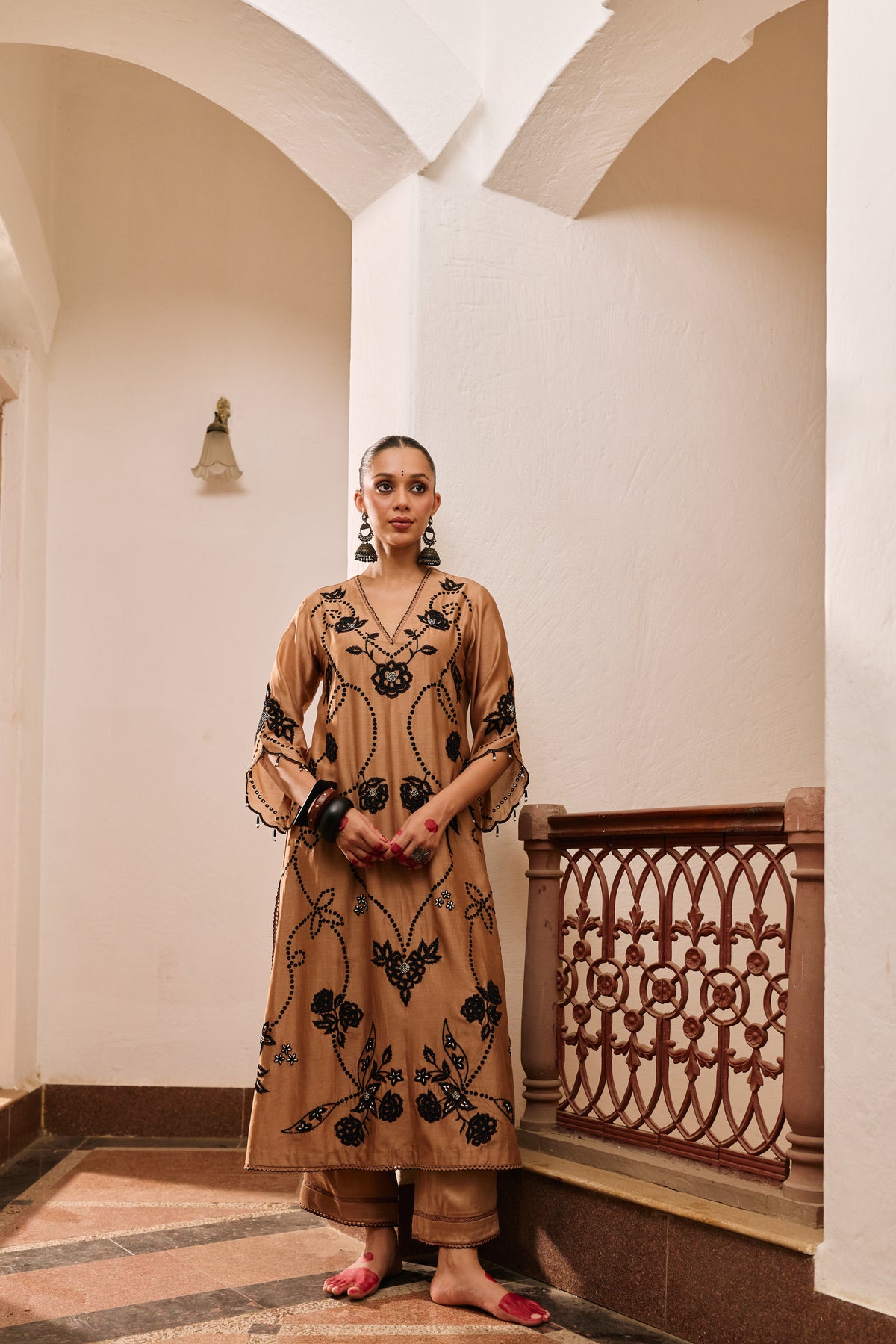 Zarya Mocha Kurta Set