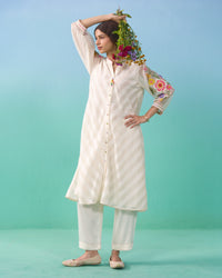 Aasma Button Down Kurta Set