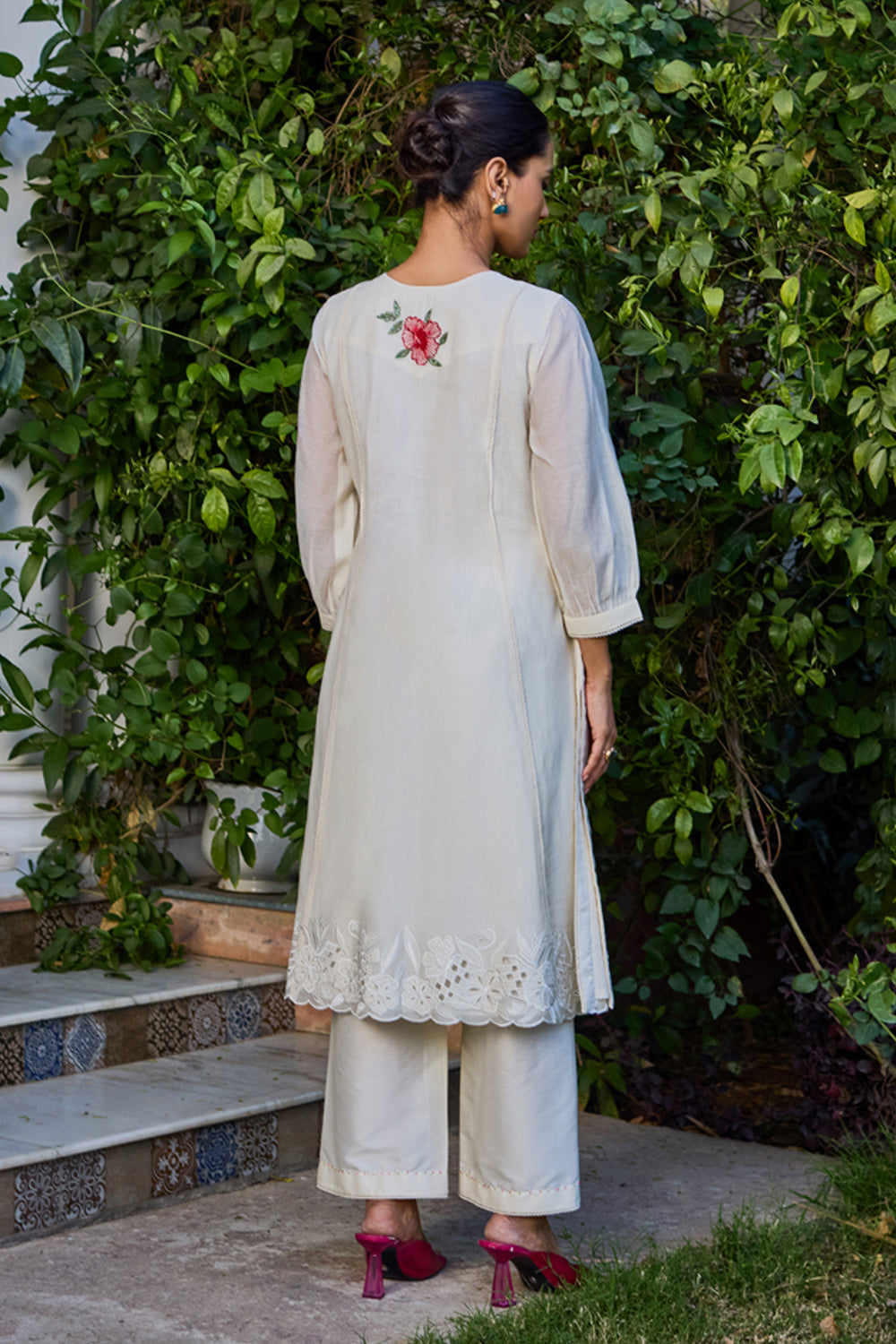 Seher A-Line Ivory Kurta Set (With Dupatta)
