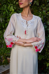 Aanya Straight Ivory Kurta Set