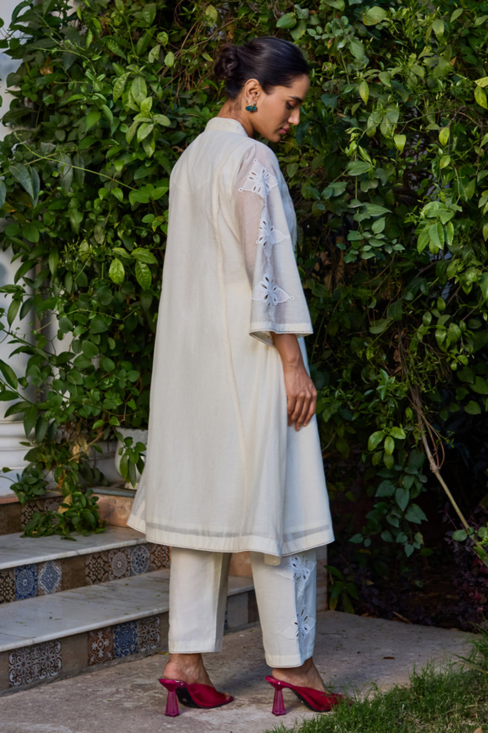 Arya Ivory Kurta Set (Without Dupatta)