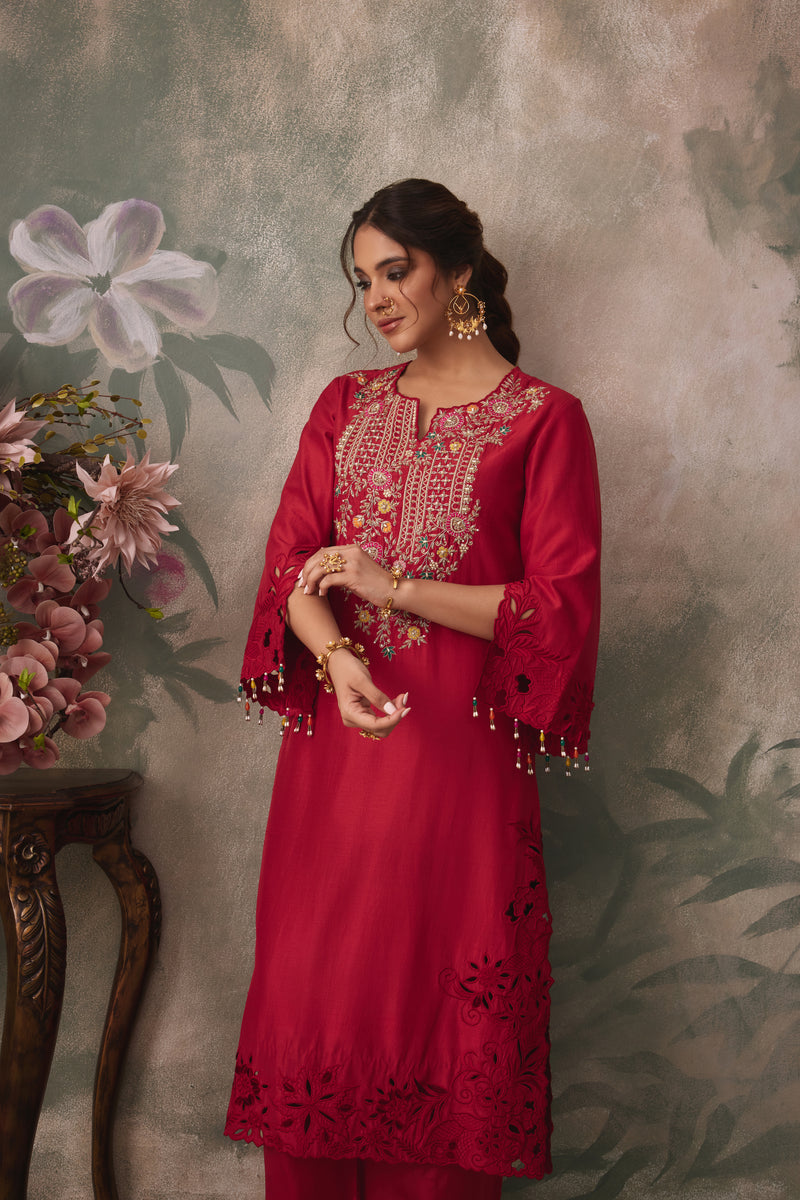 Dilnawaz Kurta Set