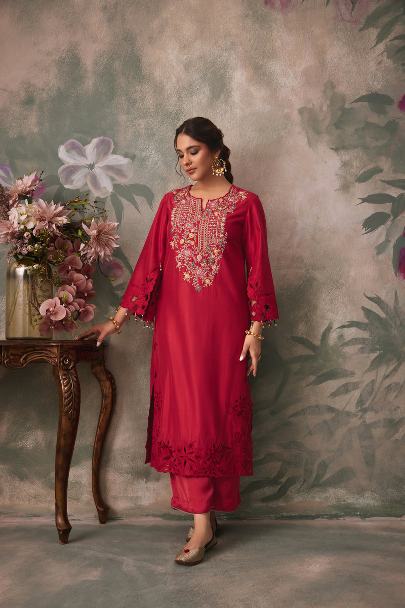 Dilnawaz Kurta Set