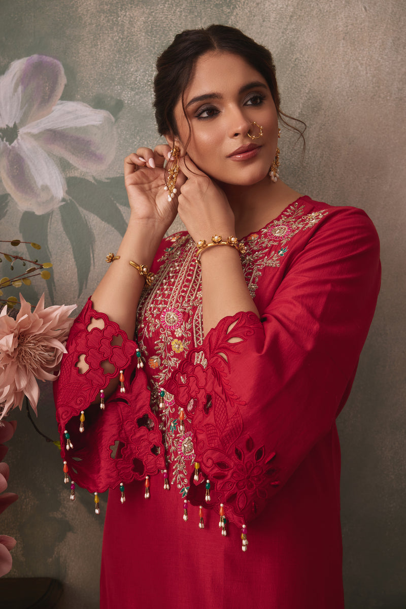 Dilnawaz Kurta Set