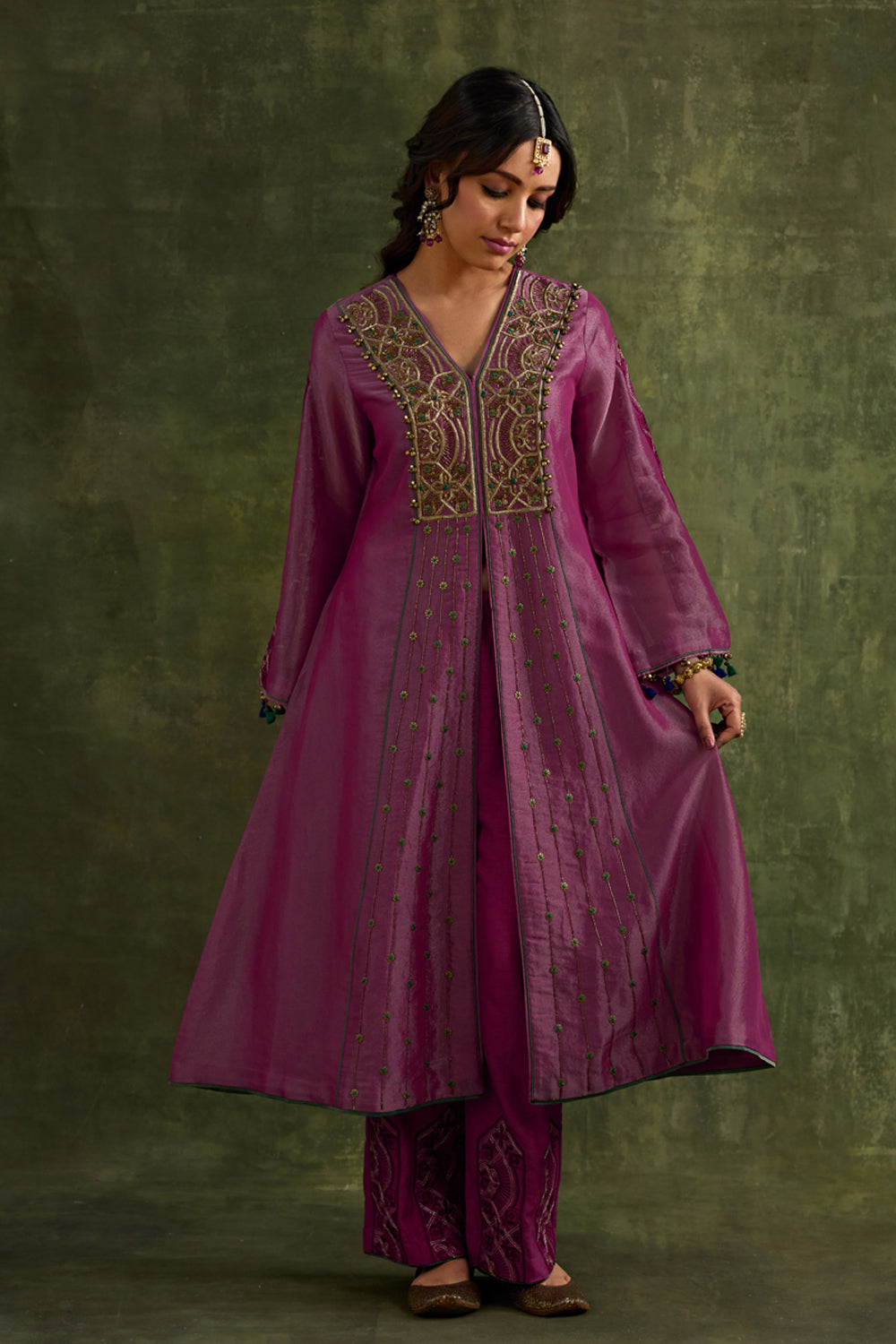 Hasrat Pink Kalidar Suit Set