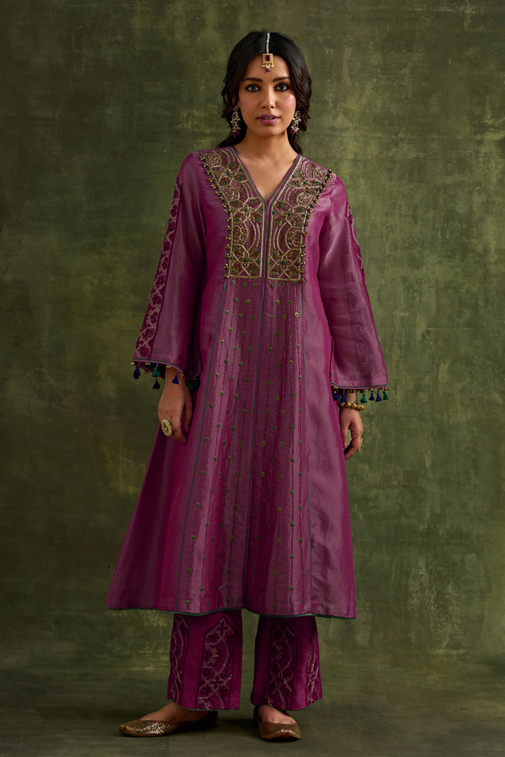 Hasrat Pink Kalidar Suit Set