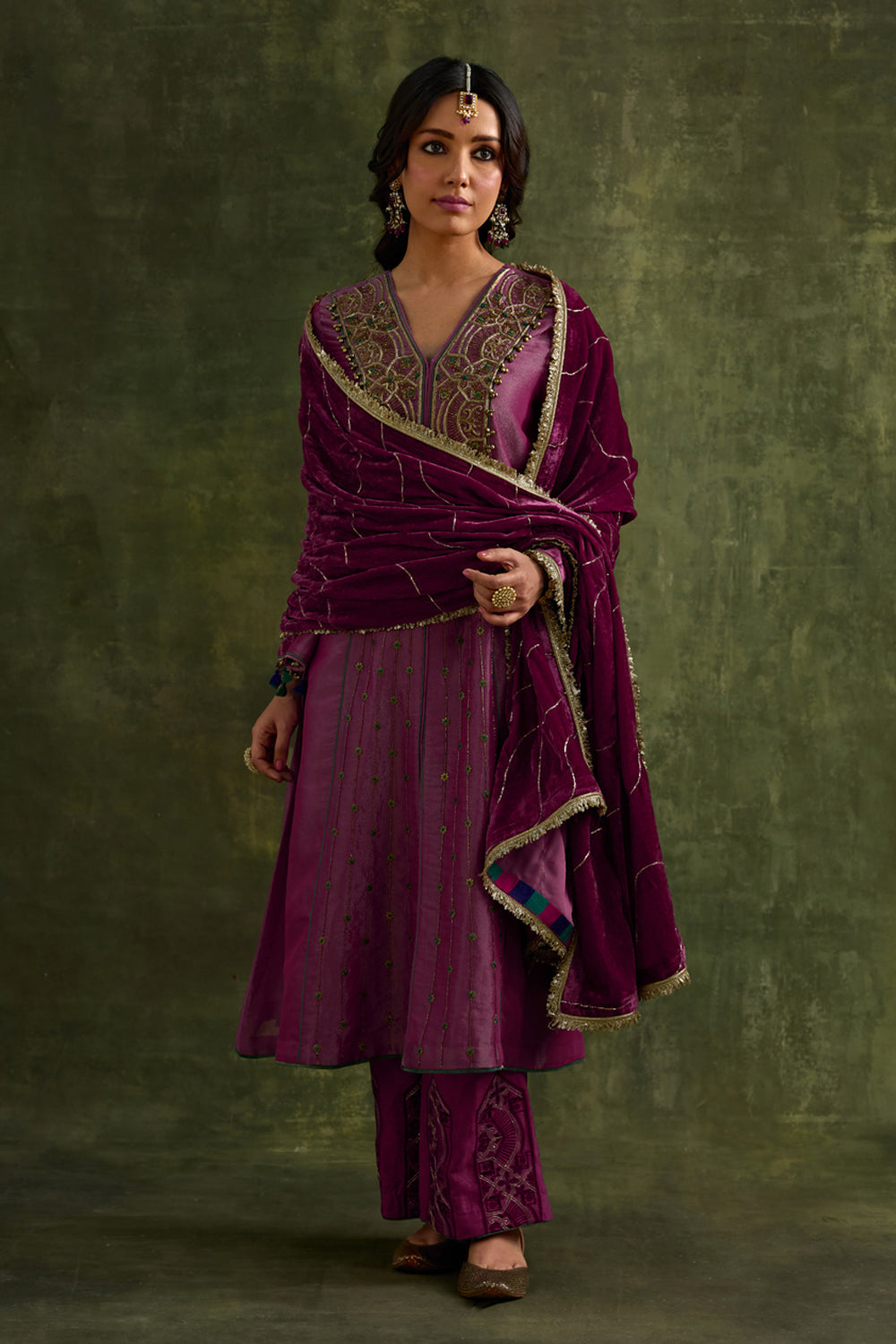 Hasrat Pink Kalidar Suit Set