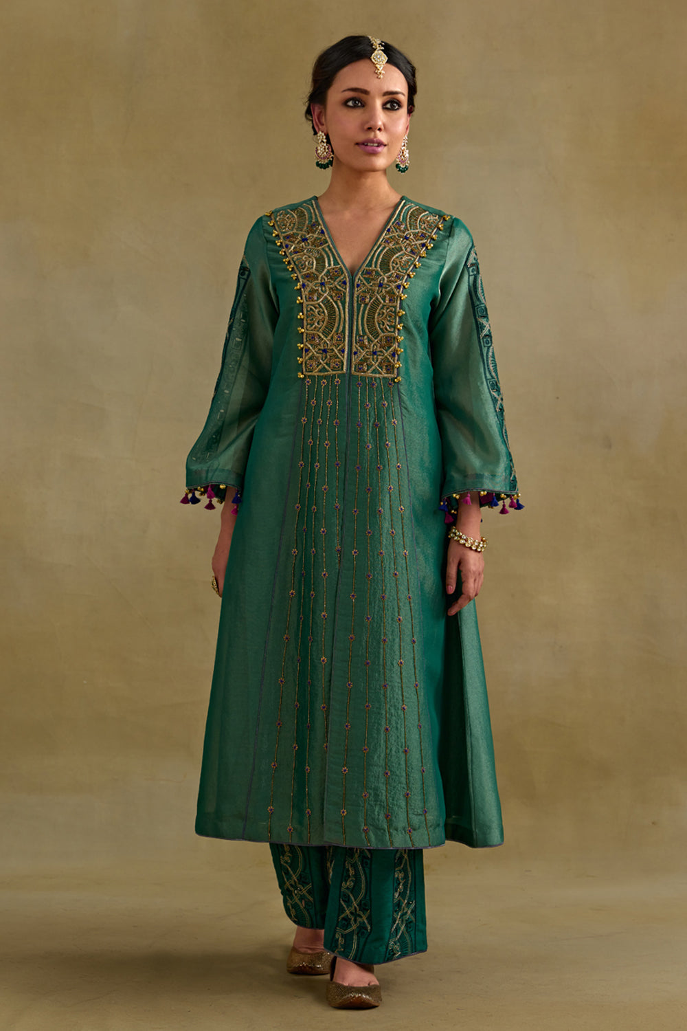 Hasrat Green Kalidar Suit Set