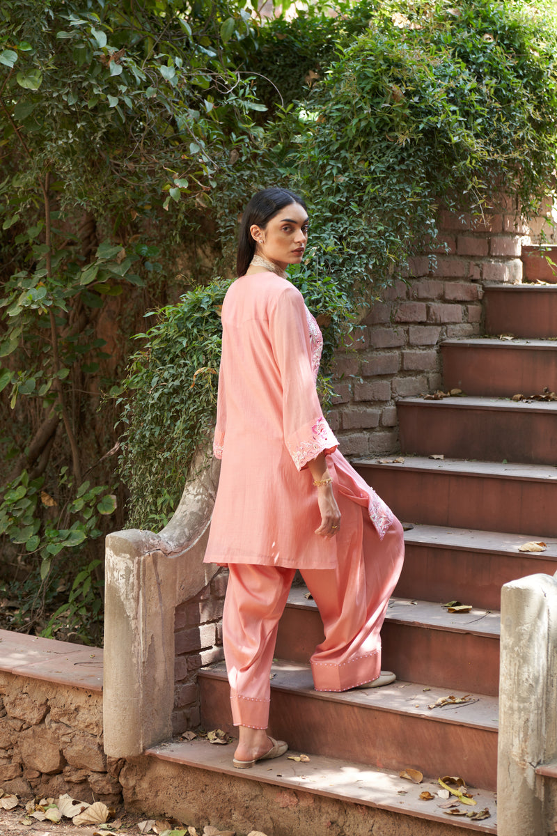 Carnation kurta set with farshi salwar
