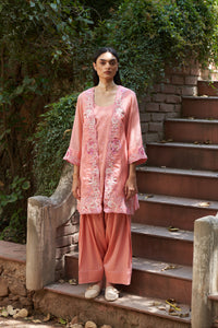 Carnation kurta set with farshi salwar