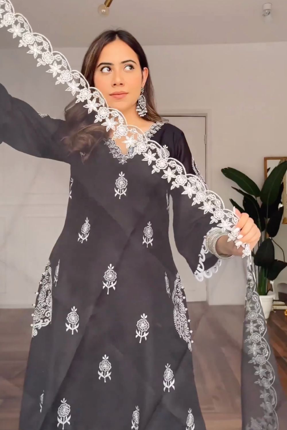Arpita Gupta In Our Naira Kurta Set