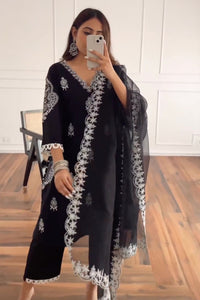 Arpita Gupta In Our Naira Kurta Set